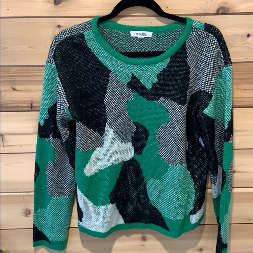 BB Dakota Camo Sweater